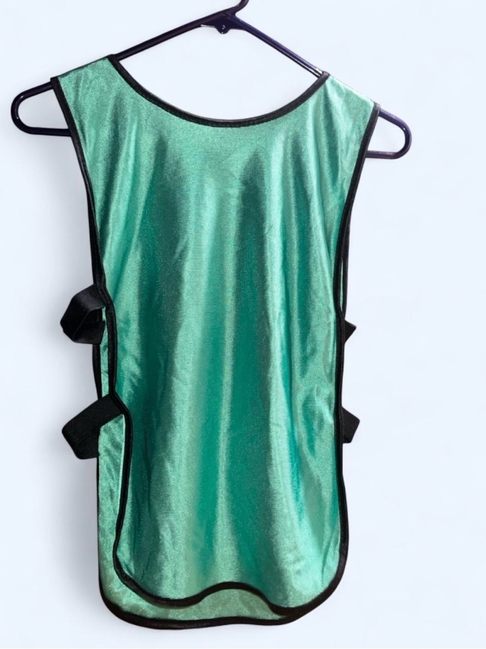 Green Mesh Sports Pinnie Scrimmage Vest